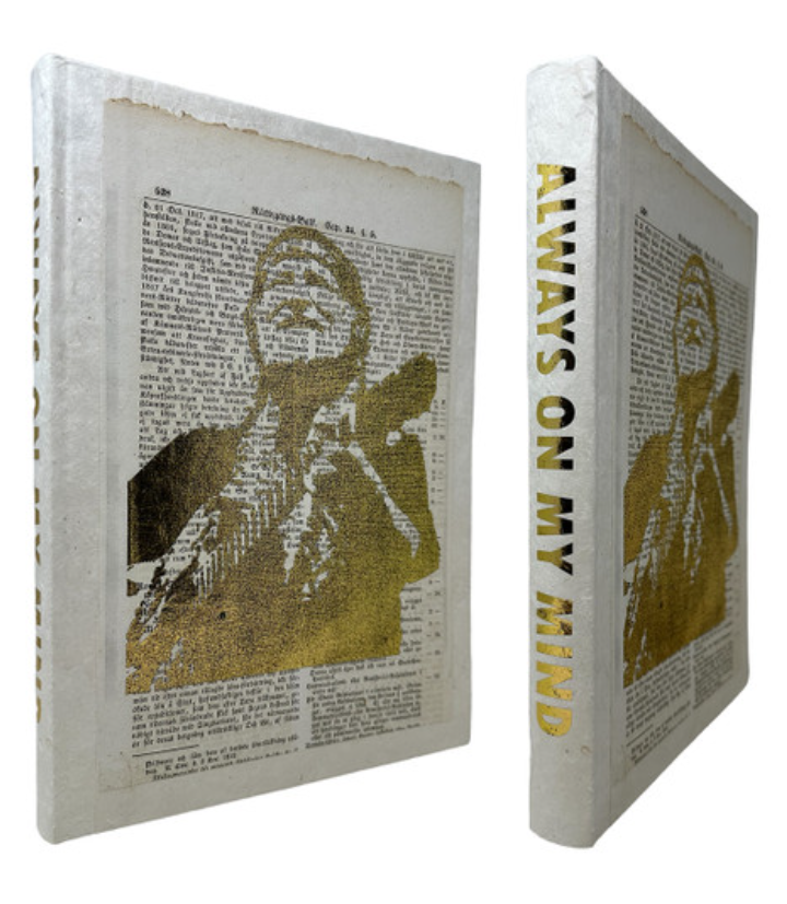 E Law Gold Gilded Artist Journal - Willie Nelson