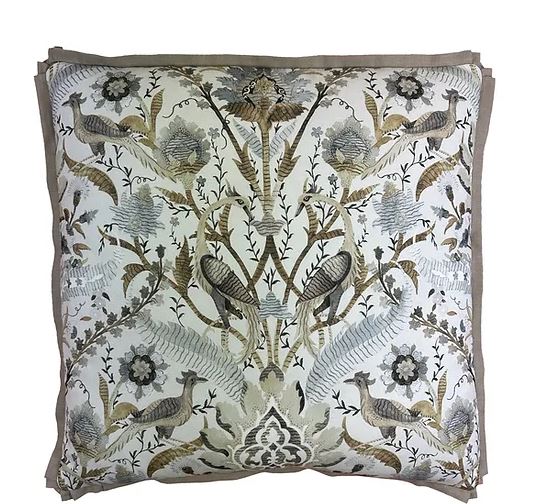 SIG Goldfinch Siberian 16x24 Pillow