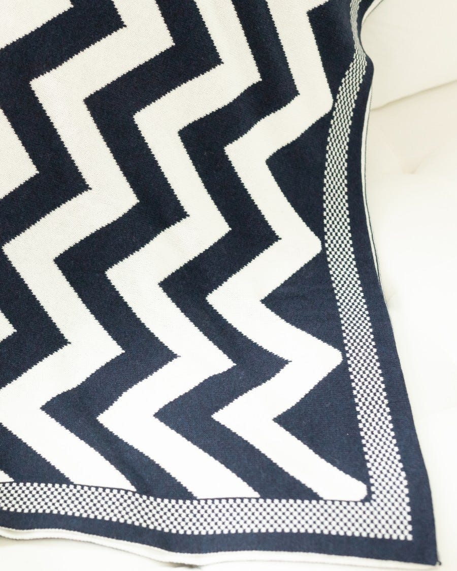 Alashan Chevron Cotton Cashmere Throw - Abyss/White