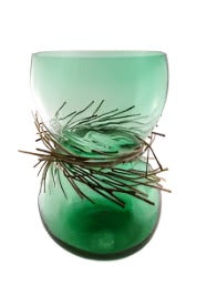 VM  CABARET GREEN VASE