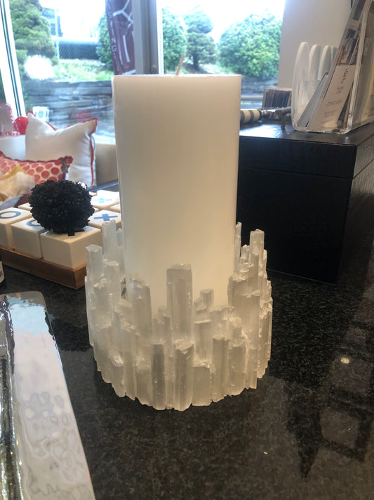 KMC Grande Rhys Pillar Selenite